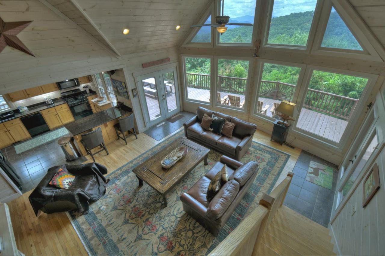 Champagne Chalet - Cuddleup Villa Morganton Eksteriør bilde